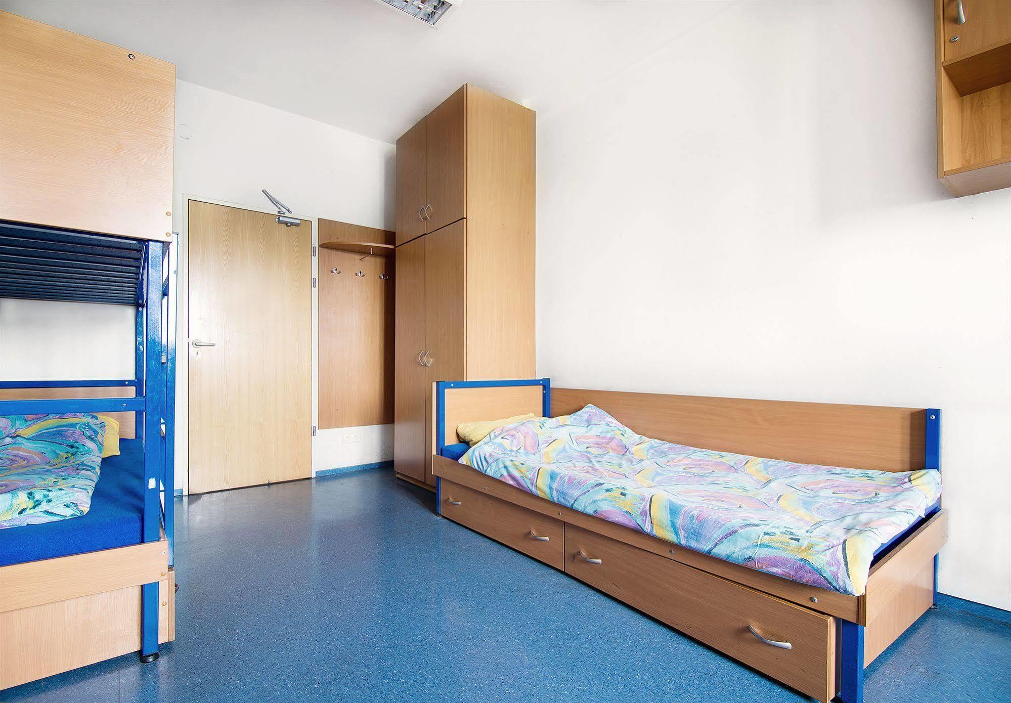 Hostel Dizzy Daisy Riviera Warsaw